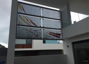 outdoor privacy slumped glass