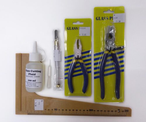 glass cutting tool pack with five products for beginner glass cutters