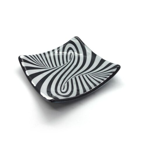 black and white geometric patterned glass plate figure eight